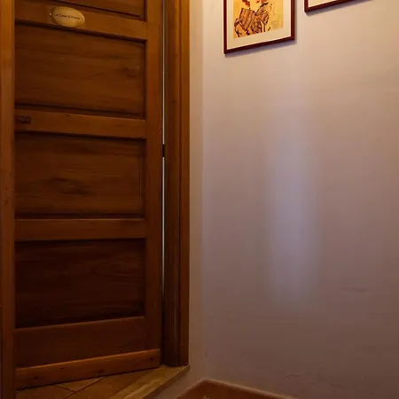 La Casa Di Elena