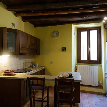 Apartamento La Casa Di Elena Montefiascone
